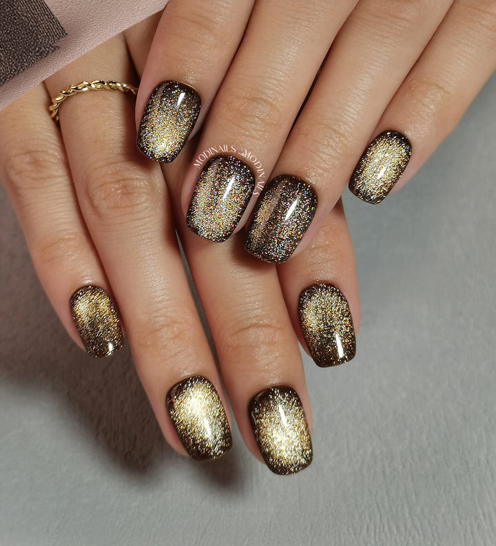 Amber Gleam