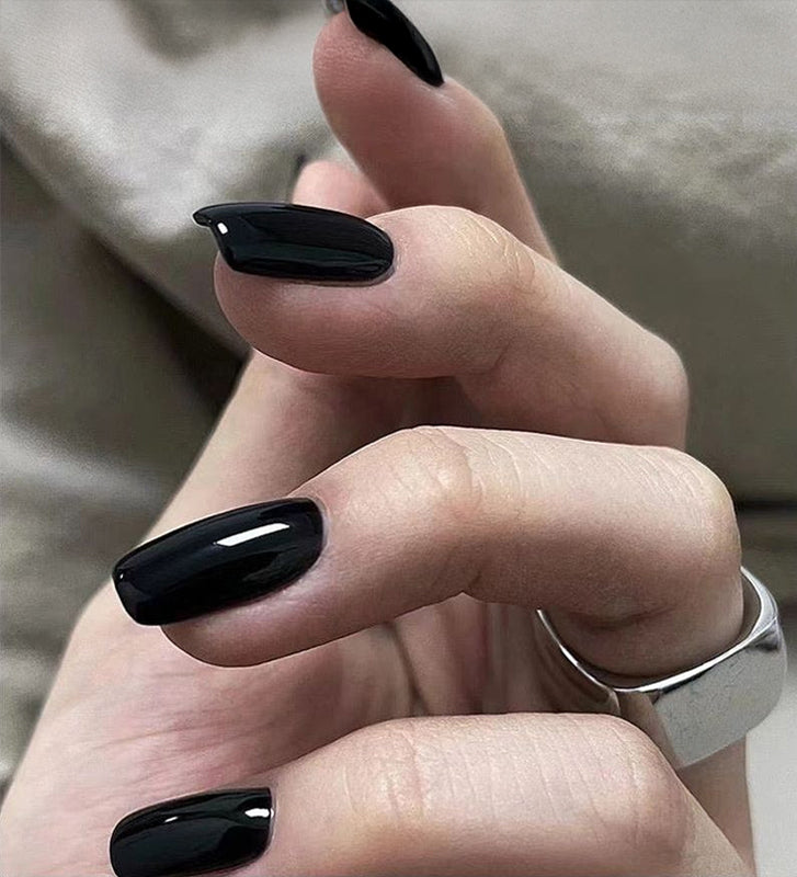Noir Chic